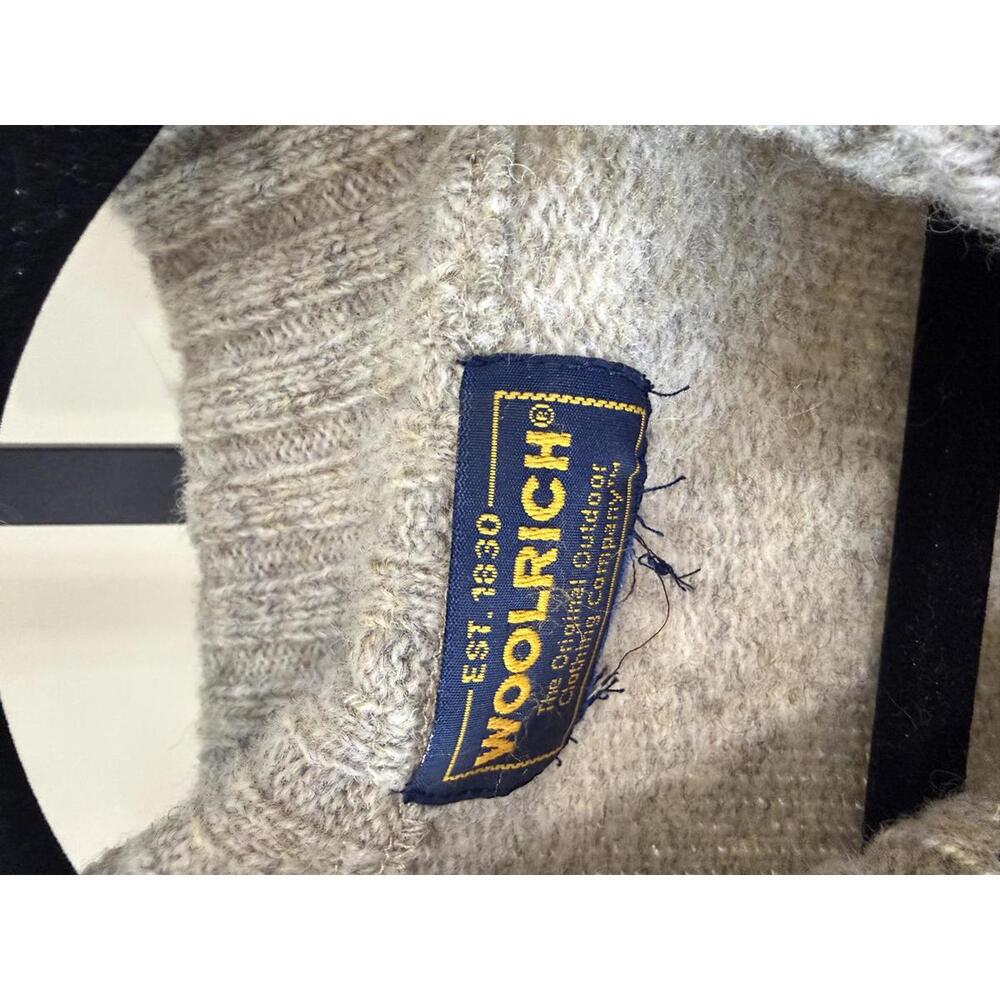 Woolrich Gray Cowl Neck Sweater with Sheep Design - Picture 5 of 7